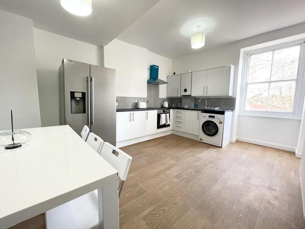 Comfortable City Centre Room Bristol Eksteriør billede